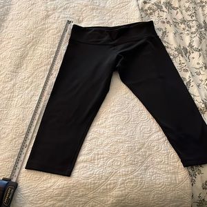 Lululemon leggings 27”